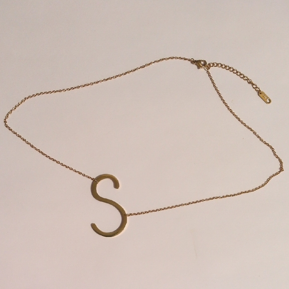 Minimalist 18K Gold 